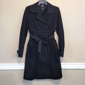 LAUNDRY by Shelli segal black Trench coat.